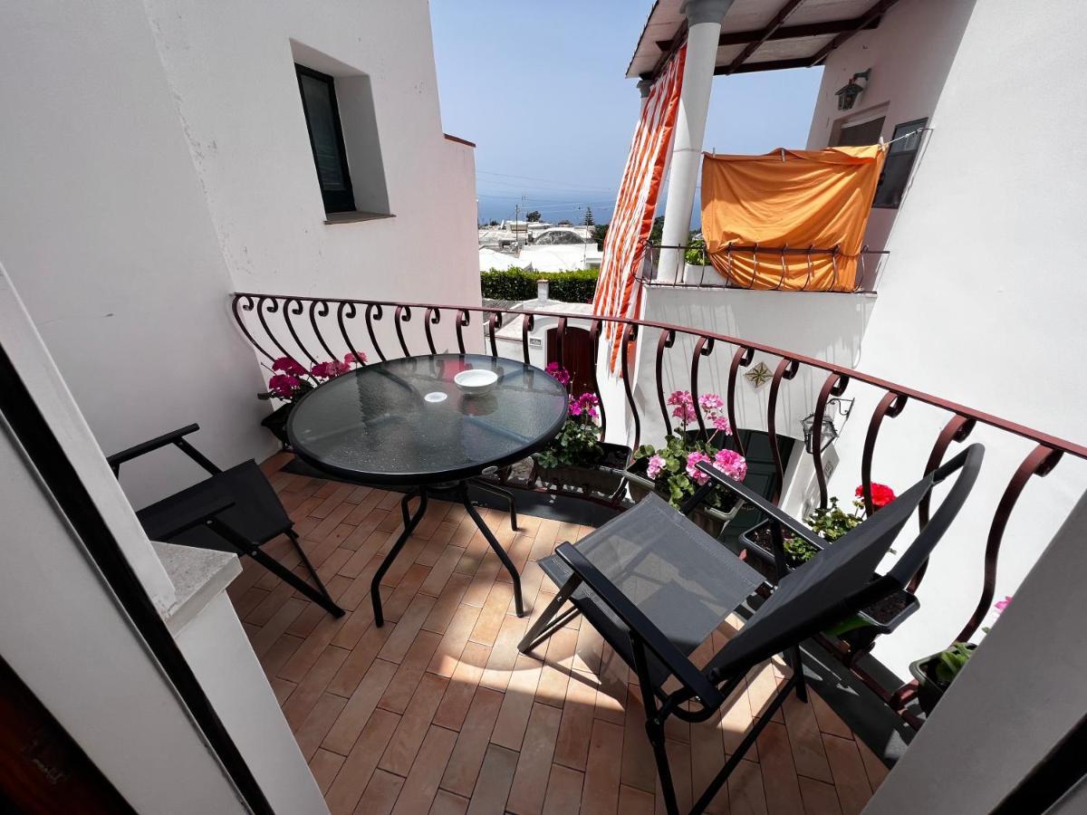 Bed and Breakfast Casa Dora à Anacapri  Extérieur photo