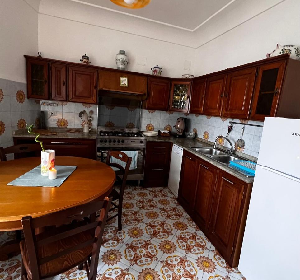 Bed and Breakfast Casa Dora à Anacapri  Extérieur photo