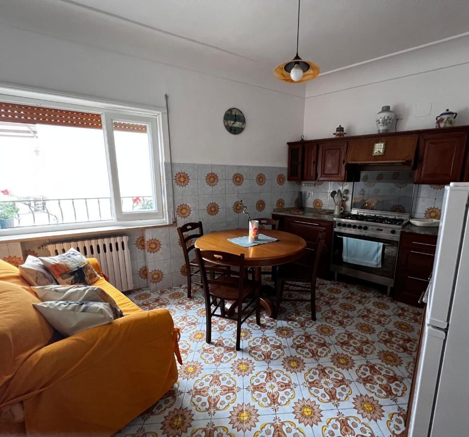 Bed and Breakfast Casa Dora à Anacapri  Extérieur photo